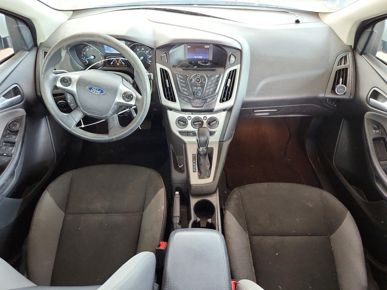 2014 Ford Focus Se Белый vin: 1FADP3F27EL382398