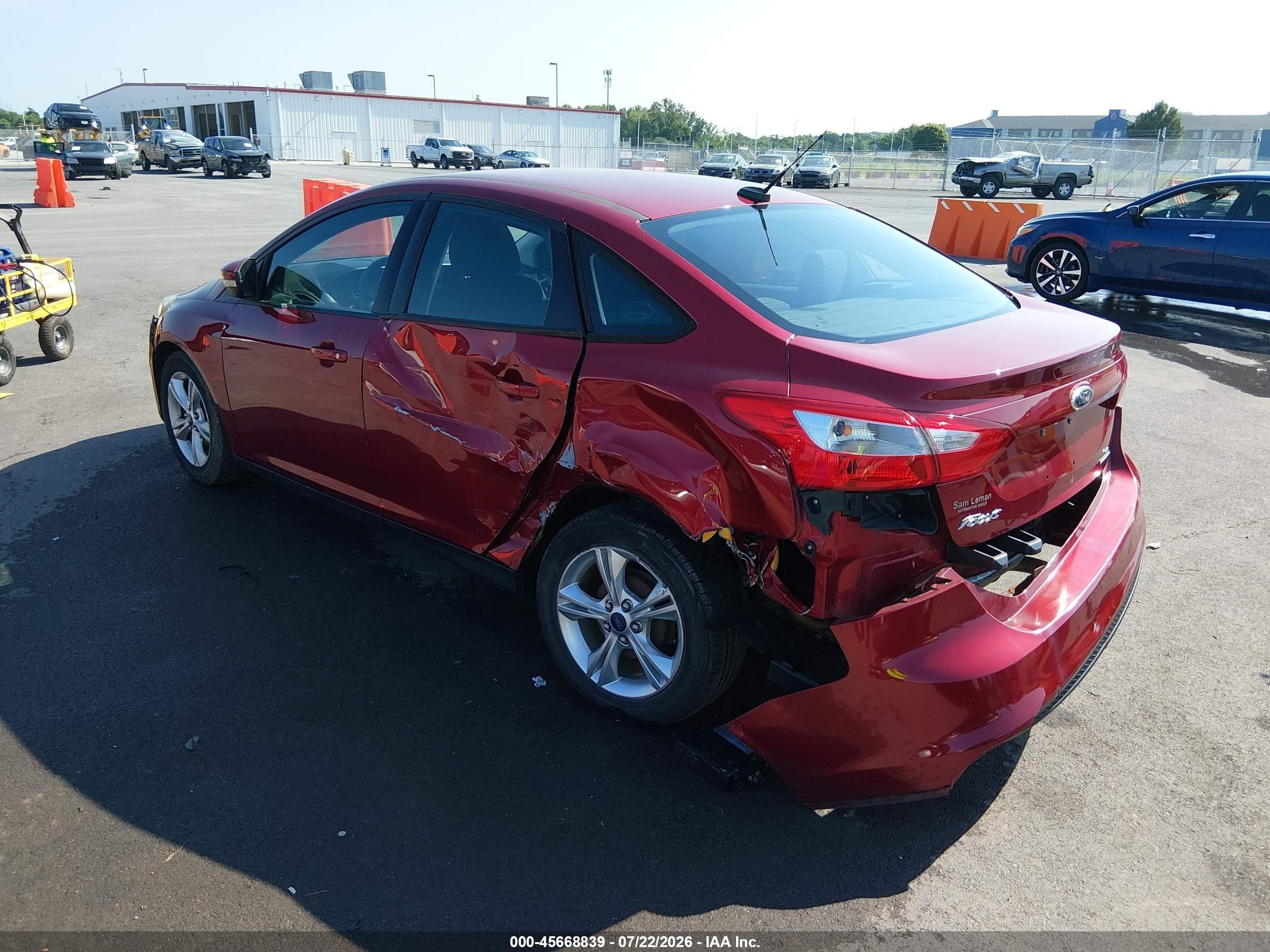 2014 Ford Focus Se Red vin: 1FADP3F27EL388380