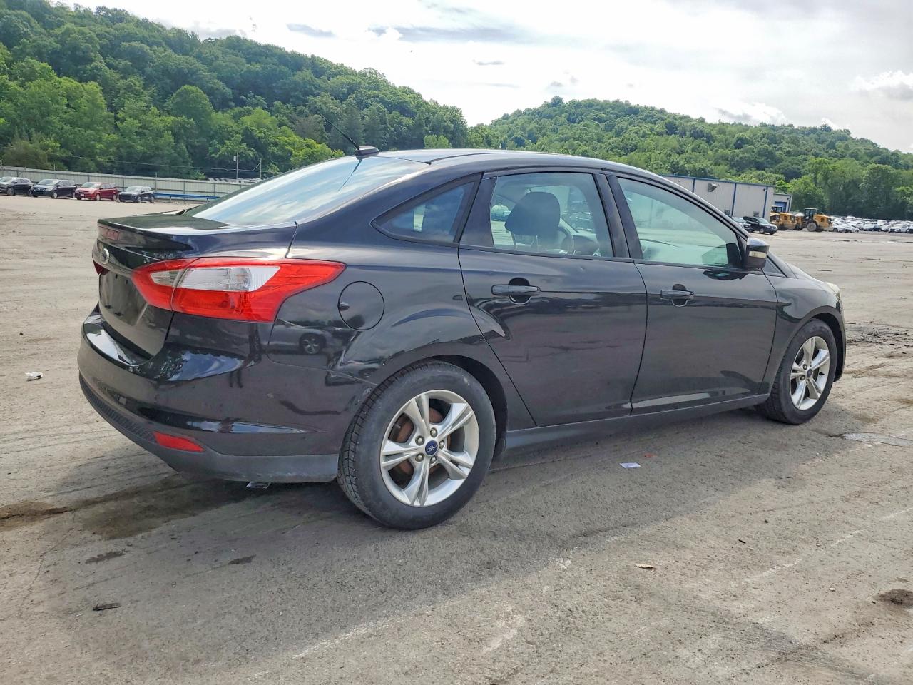 2014 Ford Focus Se Black vin: 1FADP3F27EL390002