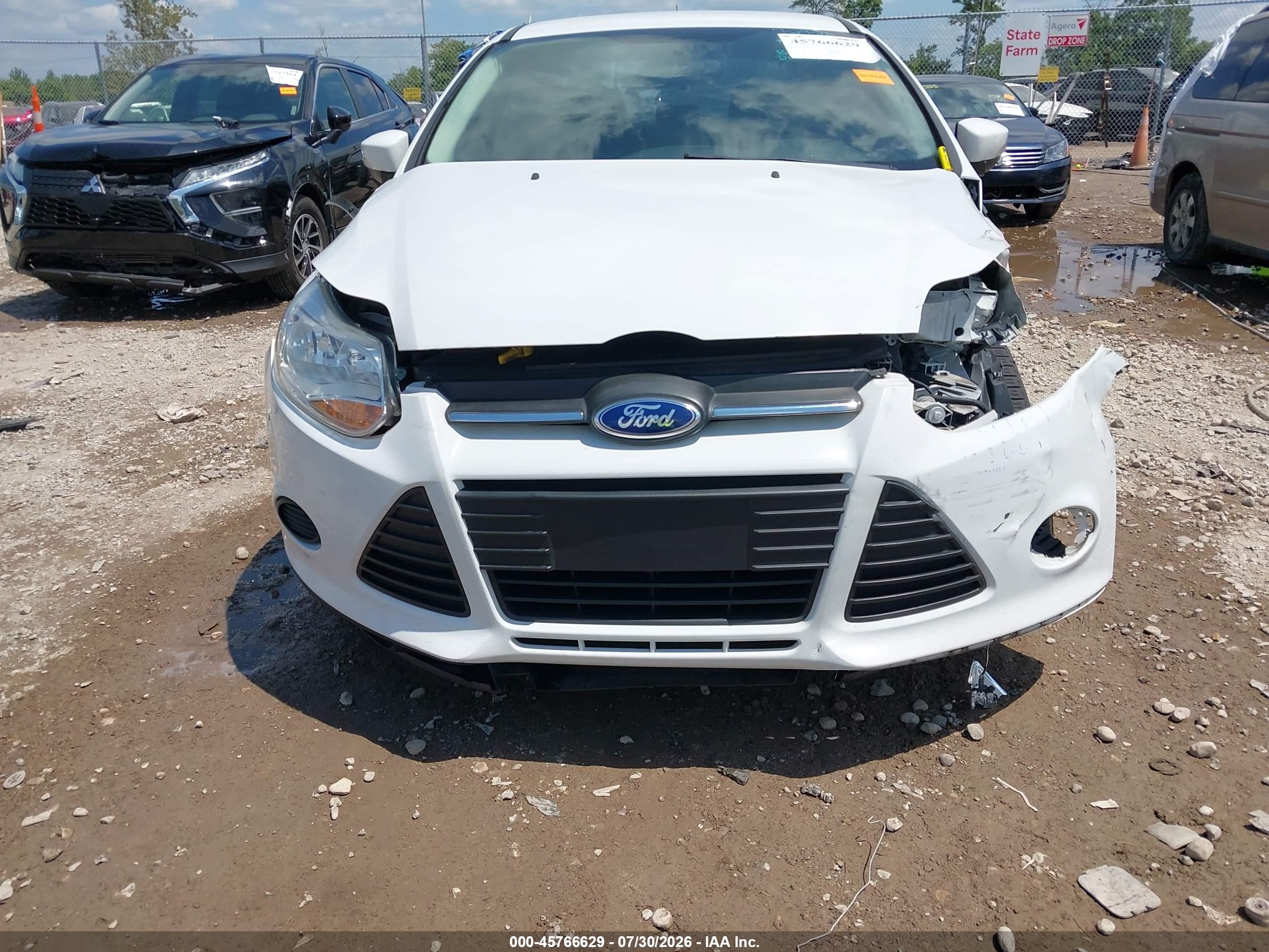 2014 Ford Focus Se White vin: 1FADP3F27EL397631