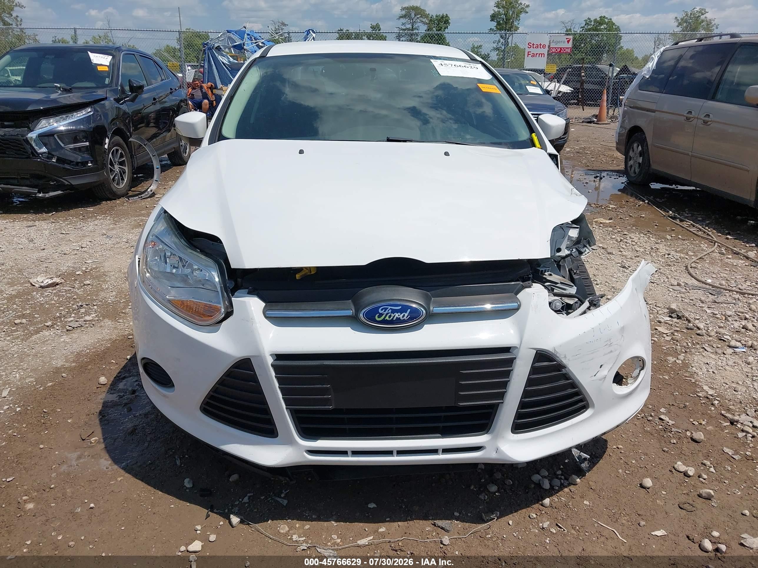 2014 Ford Focus Se White vin: 1FADP3F27EL397631