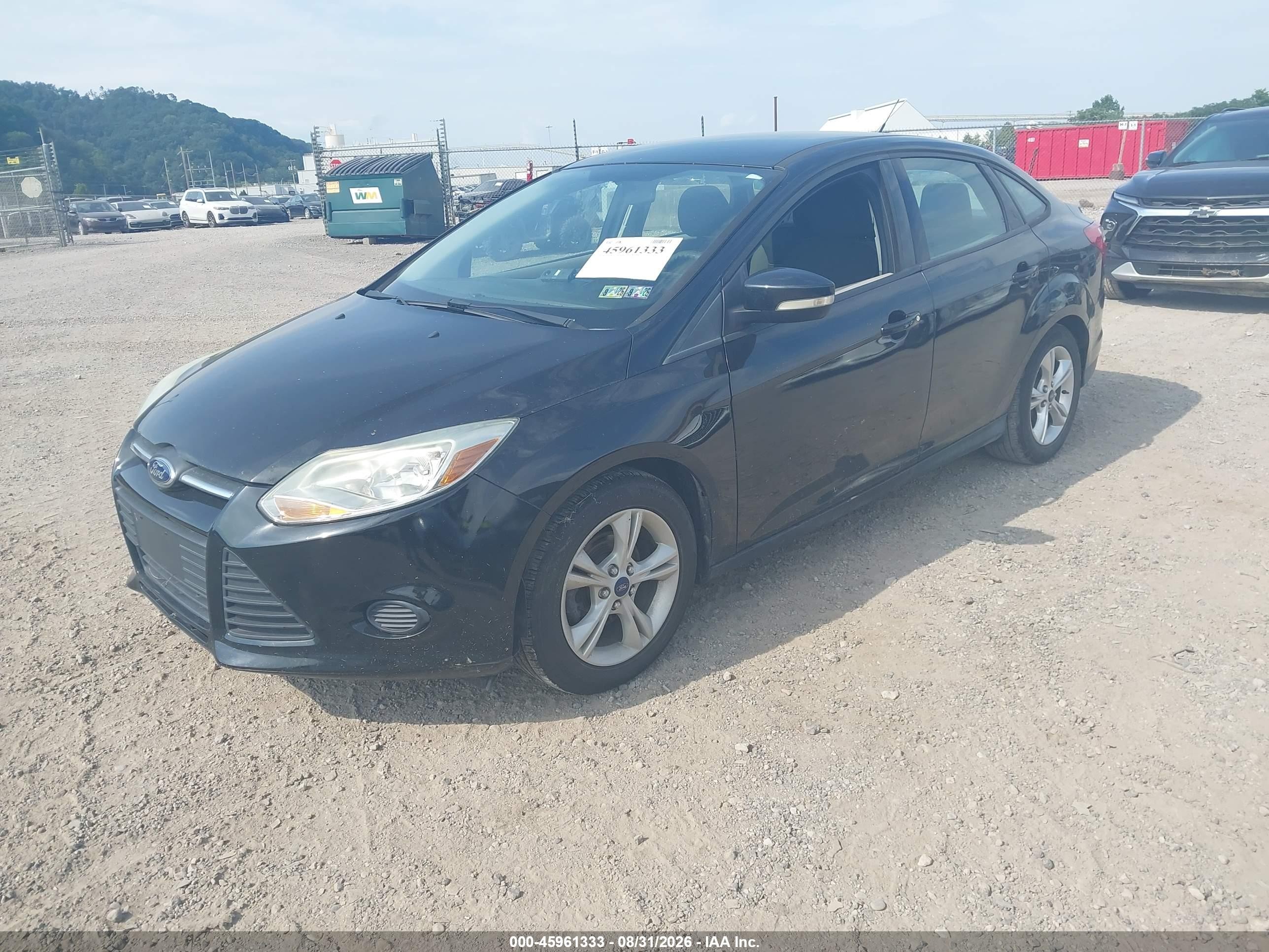 2014 Ford Focus Se Черный vin: 1FADP3F27EL404755