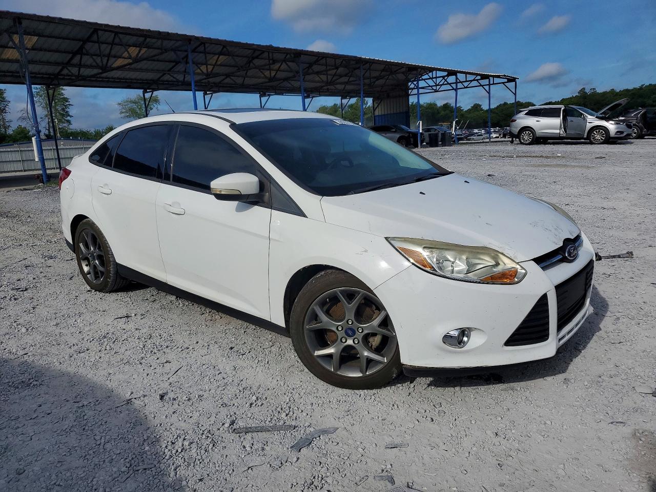 2014 Ford Focus Se White vin: 1FADP3F27EL416338