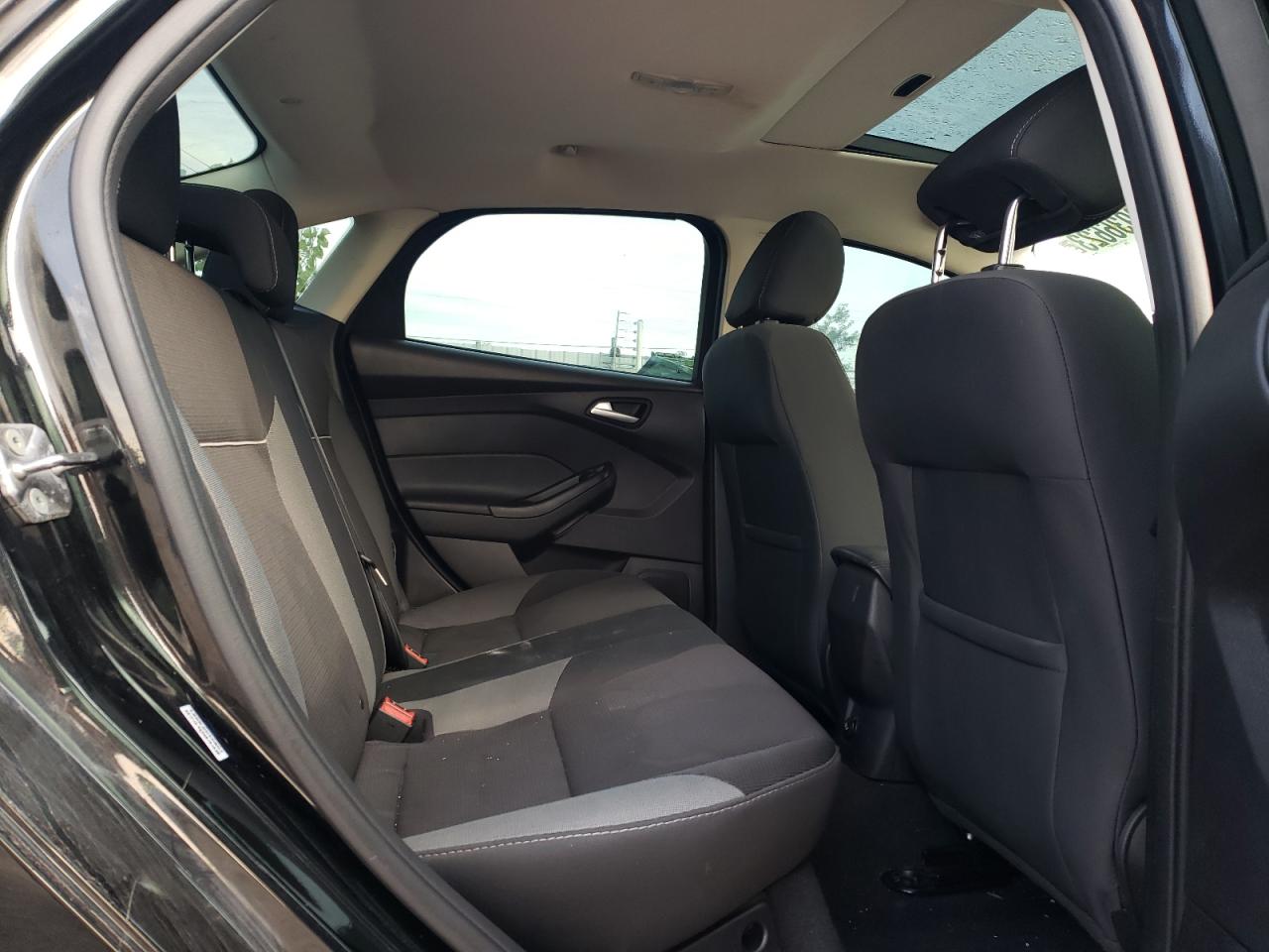 2014 Ford Focus Se Black vin: 1FADP3F27EL423516