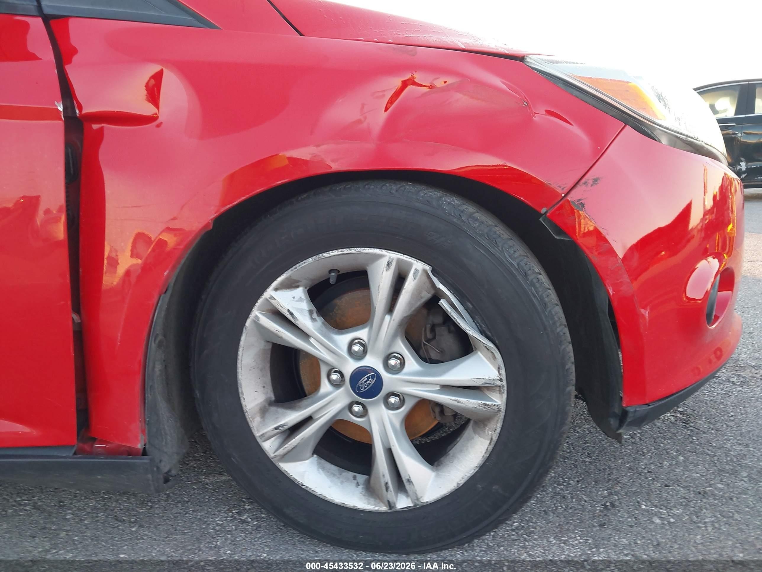2014 Ford Focus Se Red vin: 1FADP3F27EL437531