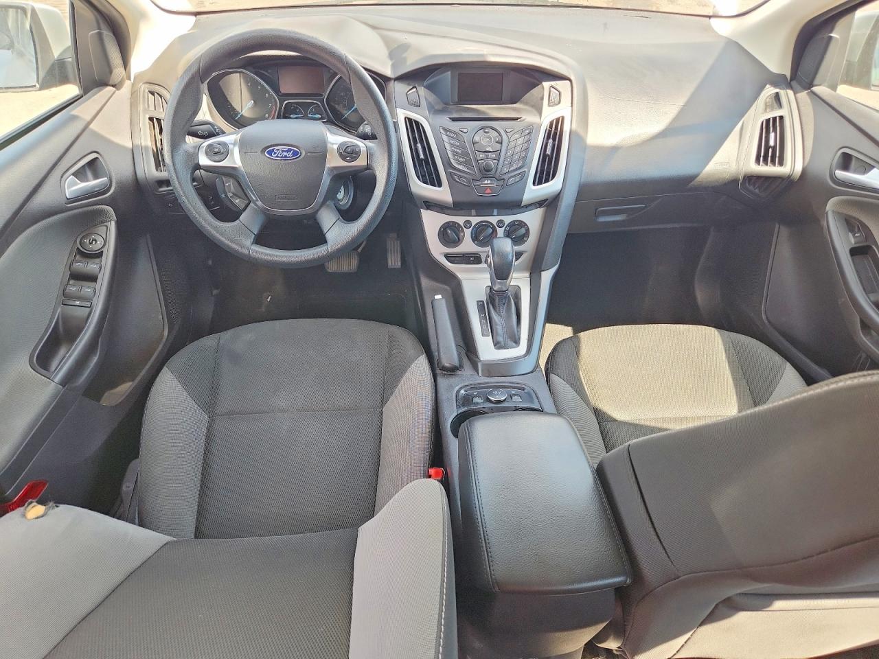 2014 Ford Focus Se Silver vin: 1FADP3F27EL438467