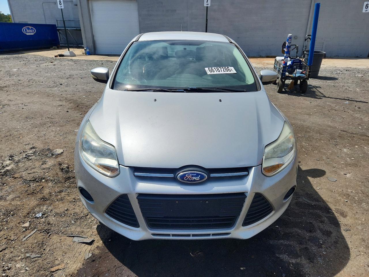 2014 Ford Focus Se Silver vin: 1FADP3F27EL438467