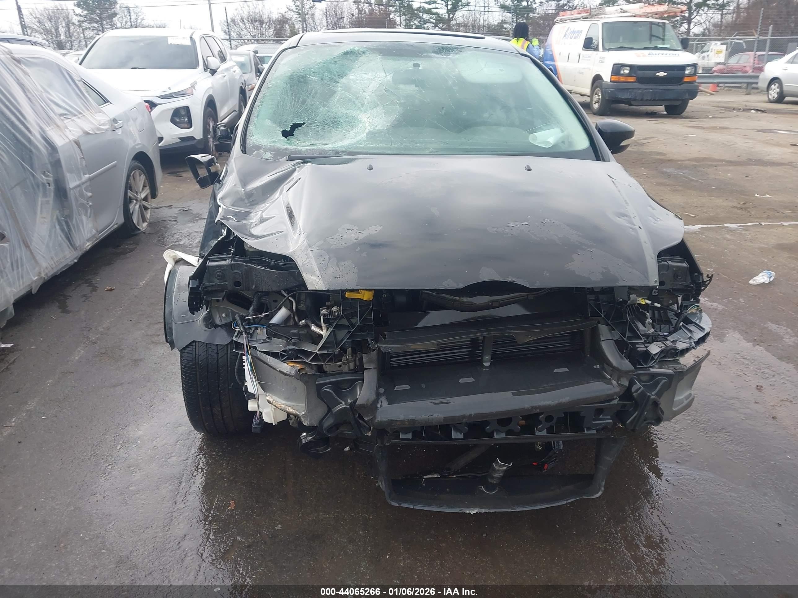 2014 Ford Focus Se Black vin: 1FADP3F27EL447900