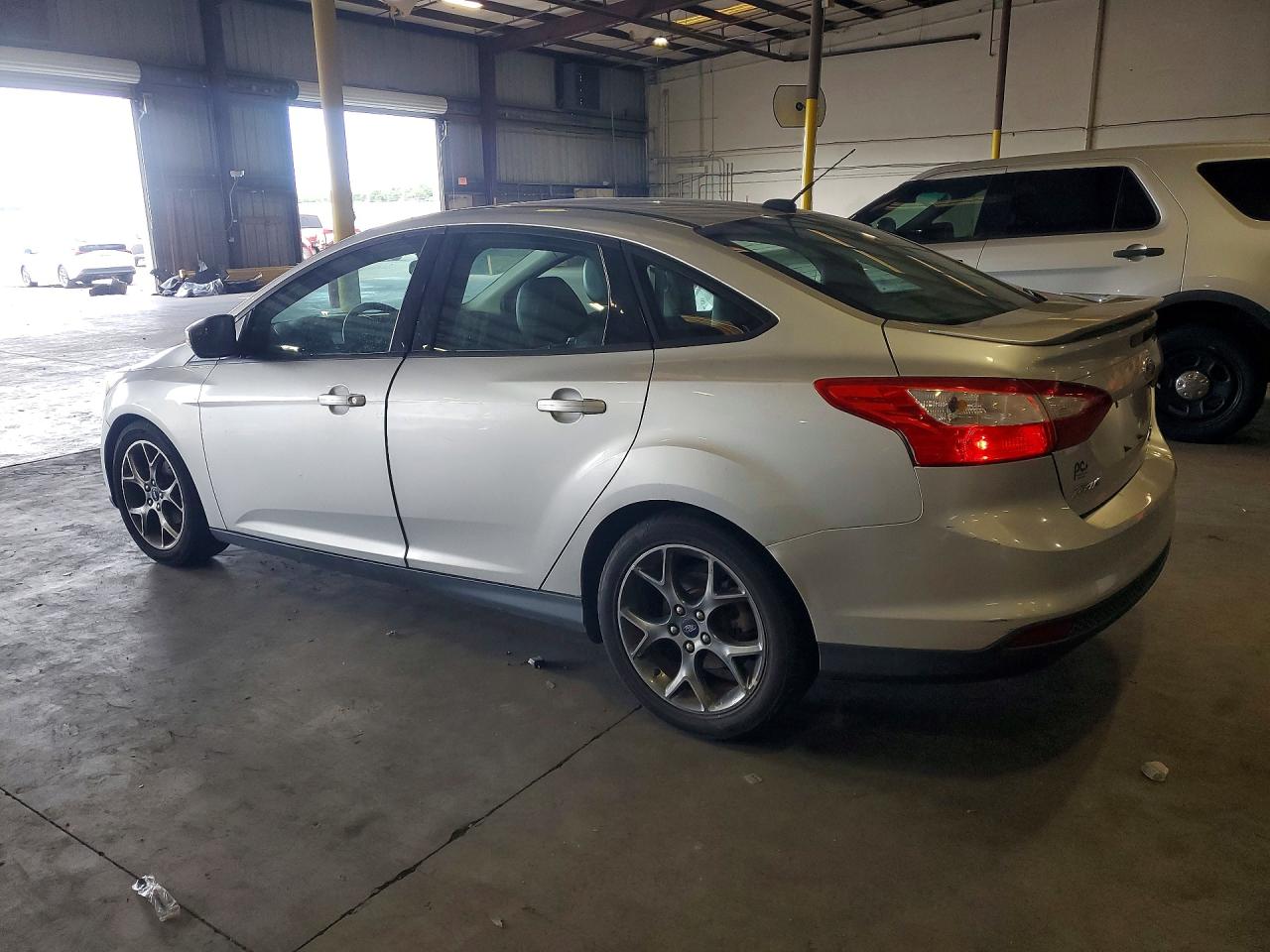 2014 Ford Focus Se Silver vin: 1FADP3F27EL448111