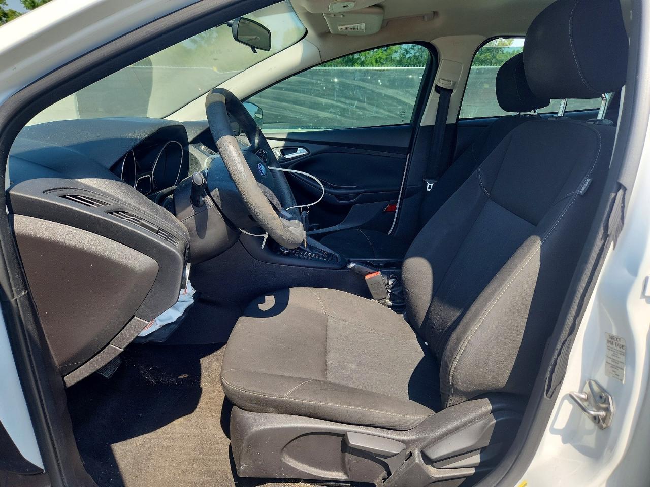 2015 Ford Focus Se White vin: 1FADP3F27FL205738