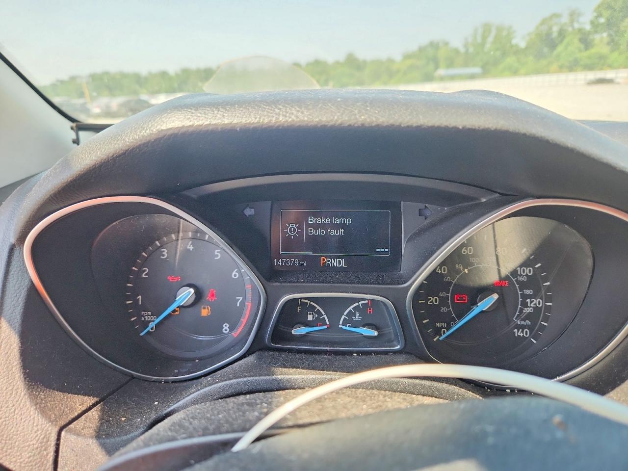 2015 Ford Focus Se White vin: 1FADP3F27FL205738