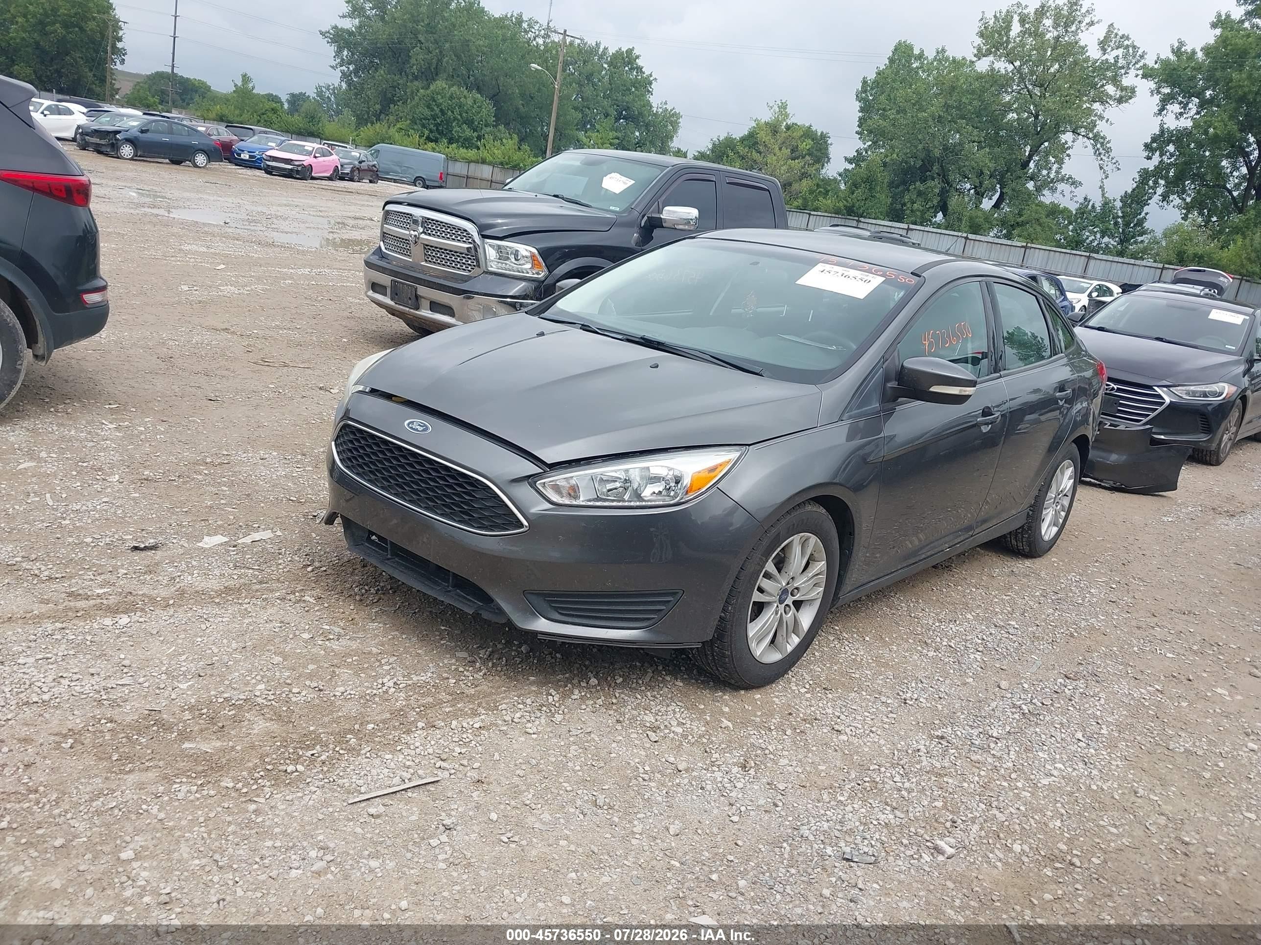 2015 Ford Focus Se Gray vin: 1FADP3F27FL209823