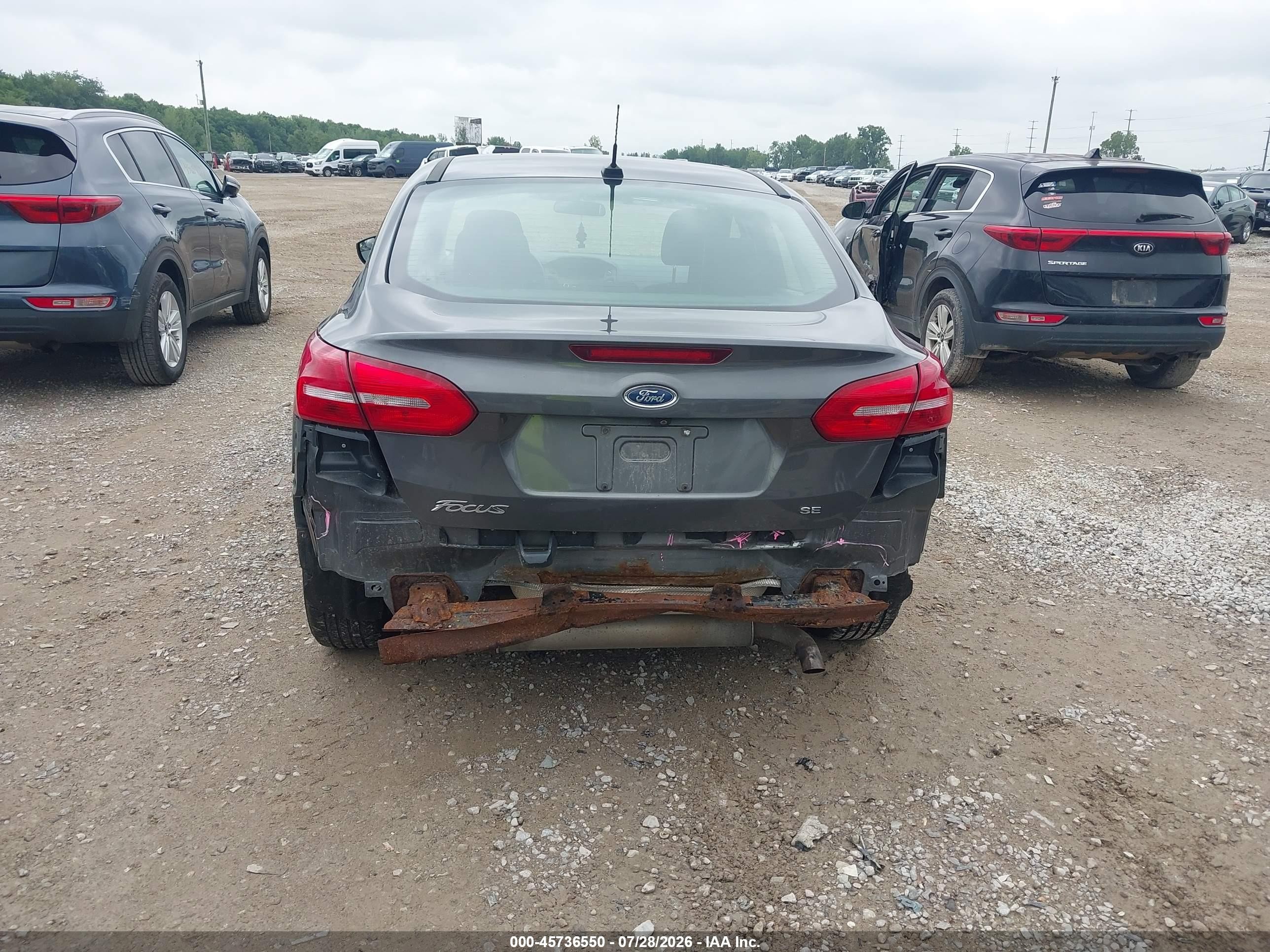 2015 Ford Focus Se Gray vin: 1FADP3F27FL209823