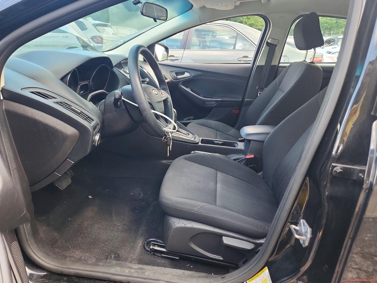 2015 Ford Focus Se Black vin: 1FADP3F27FL217016