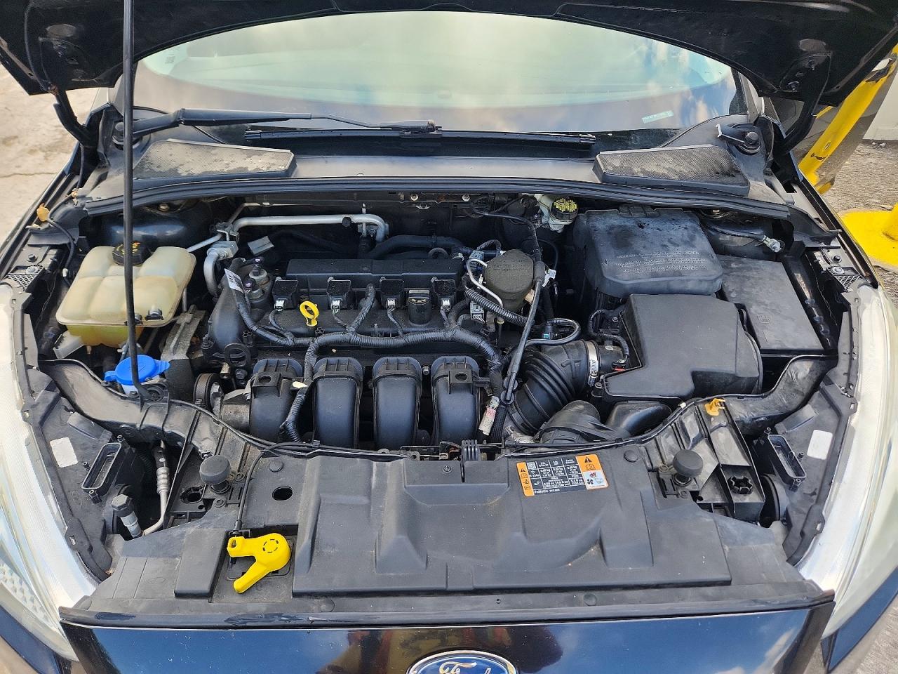 2015 Ford Focus Se Black vin: 1FADP3F27FL217016