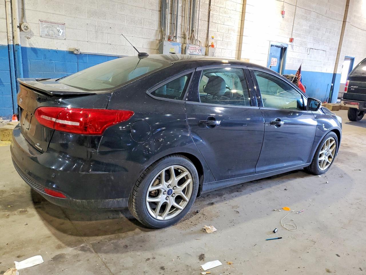 2015 Ford Focus Se Черный vin: 1FADP3F27FL218408