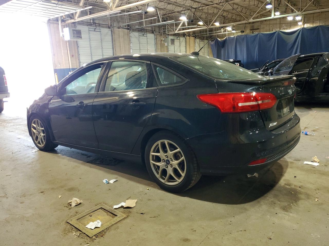 2015 Ford Focus Se Черный vin: 1FADP3F27FL218408