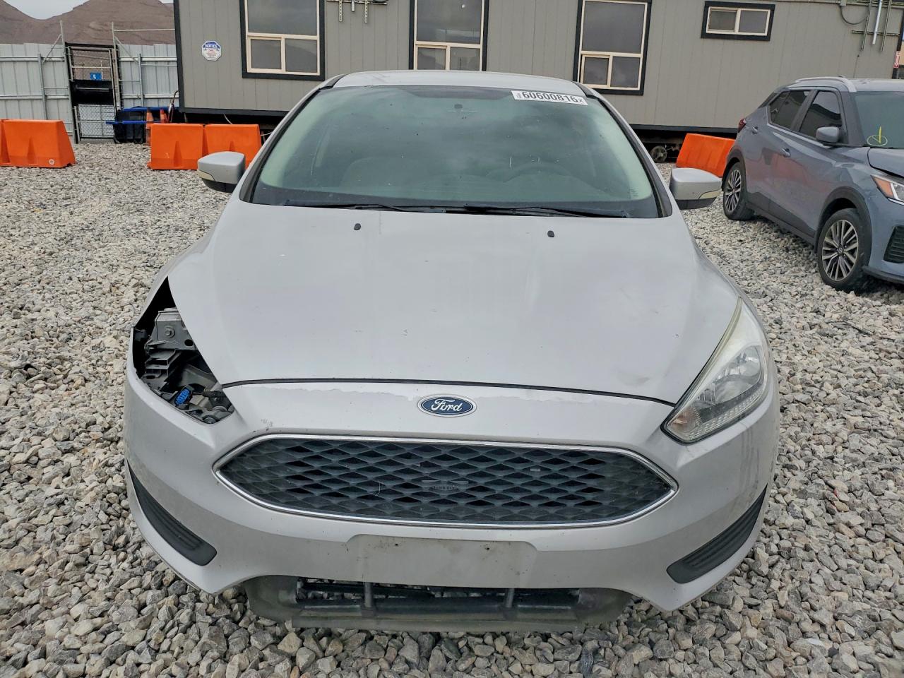 2015 Ford Focus Se Silver vin: 1FADP3F27FL220420