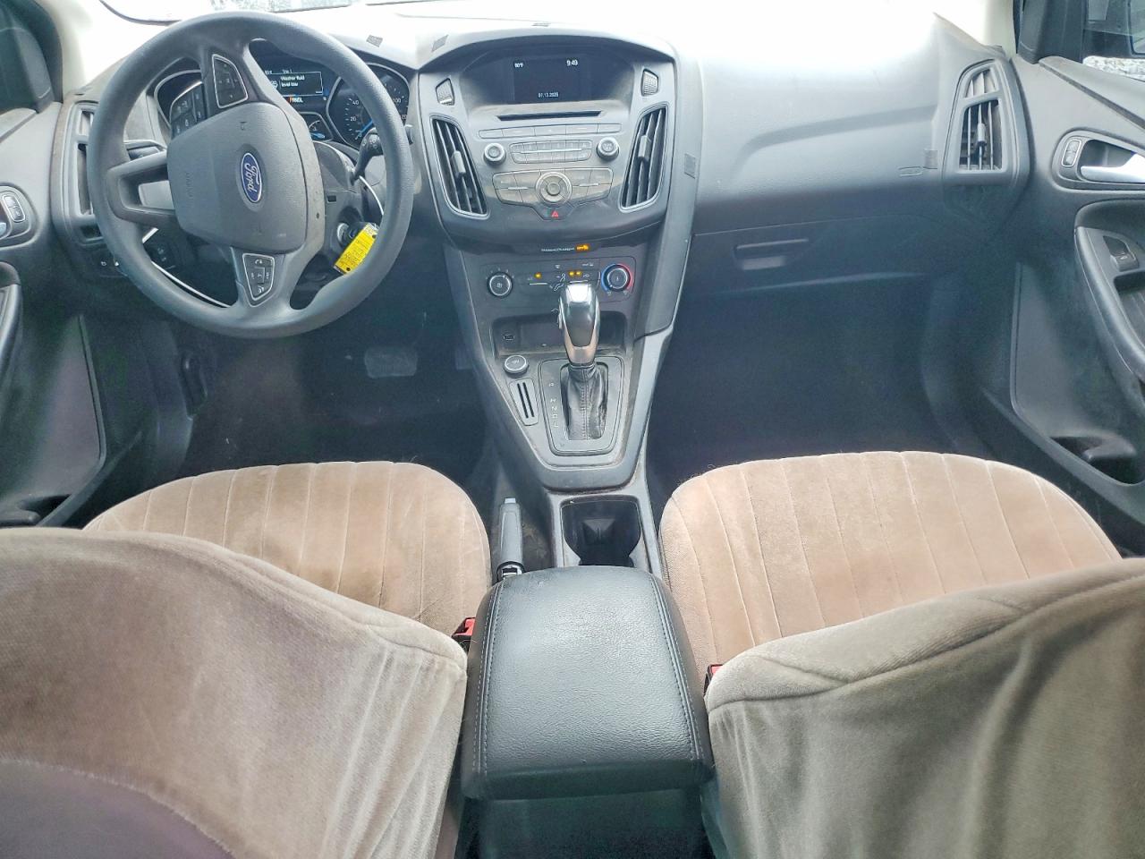 2015 Ford Focus Se Silver vin: 1FADP3F27FL220420