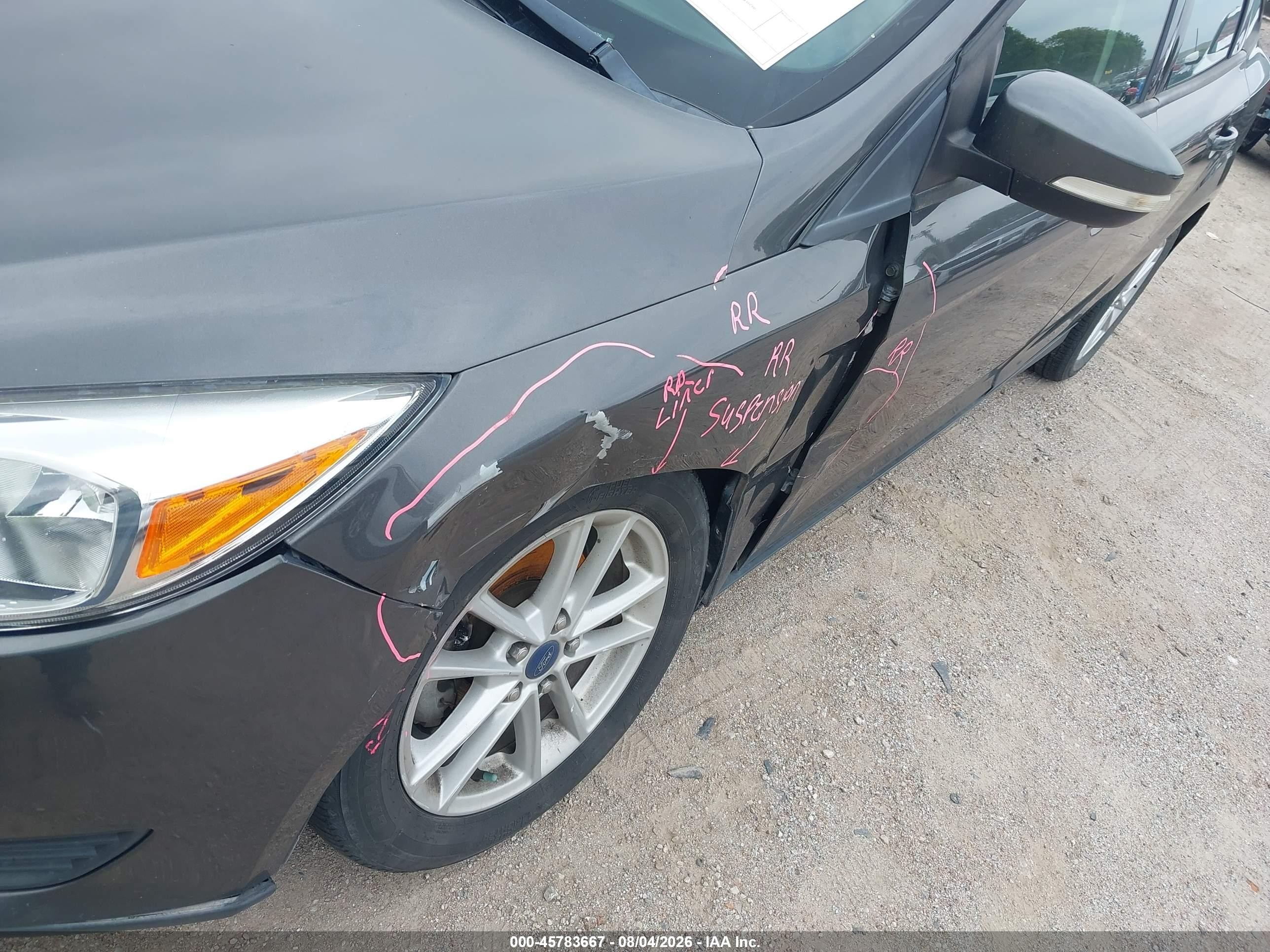 2015 Ford Focus Se Серый vin: 1FADP3F27FL231076