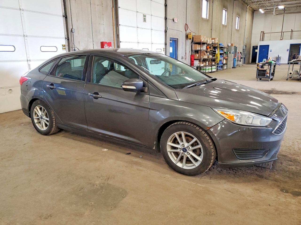 2015 Ford Focus Se Gray vin: 1FADP3F27FL243387