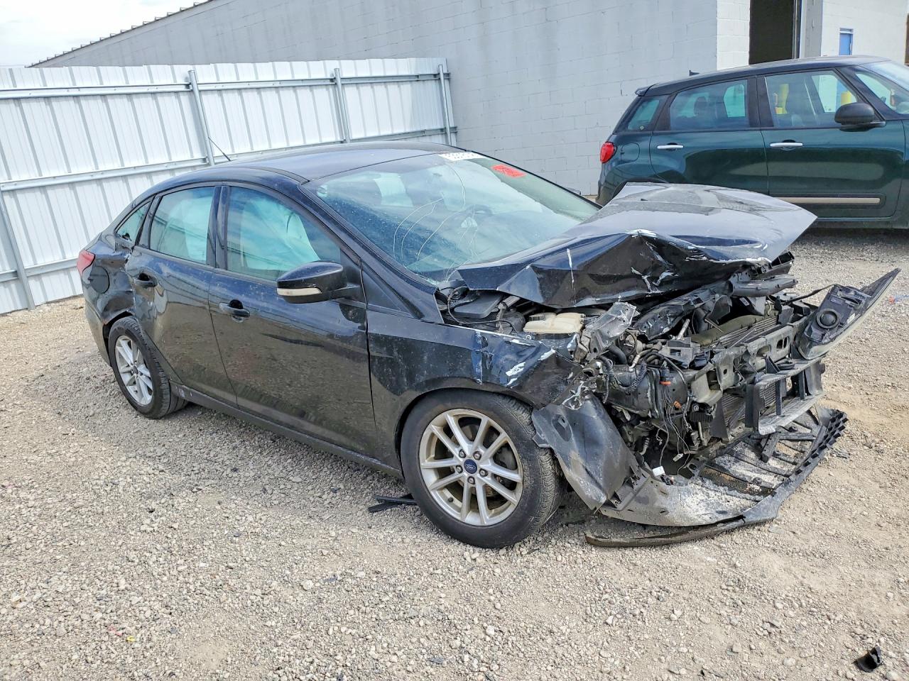 2015 Ford Focus Se Black vin: 1FADP3F27FL244622