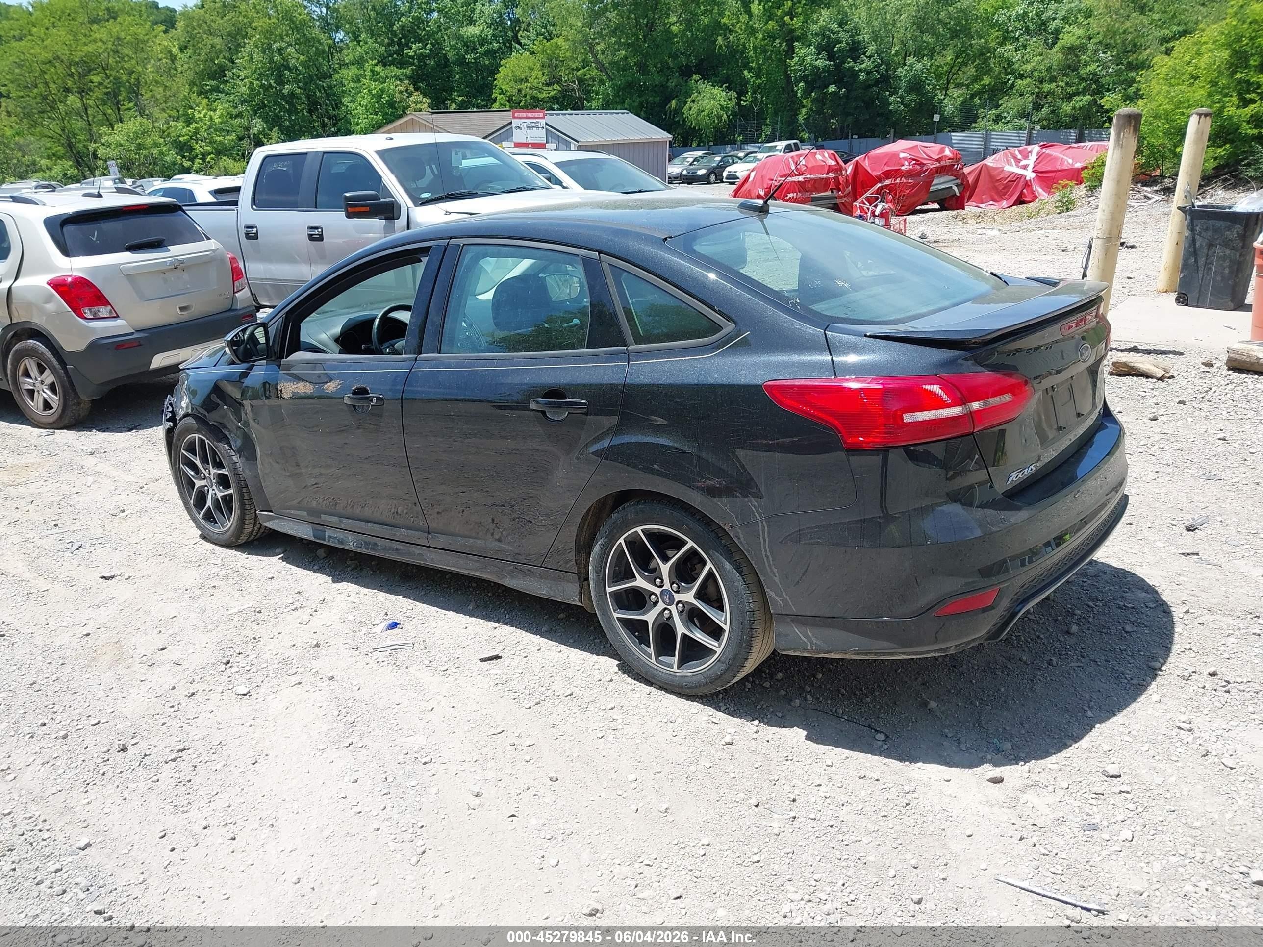 2015 Ford Focus Se Black vin: 1FADP3F27FL253109