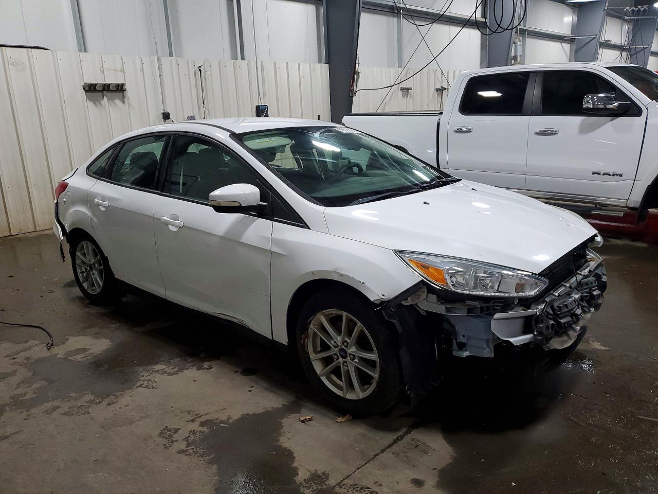 2015 Ford Focus Se White vin: 1FADP3F27FL262909