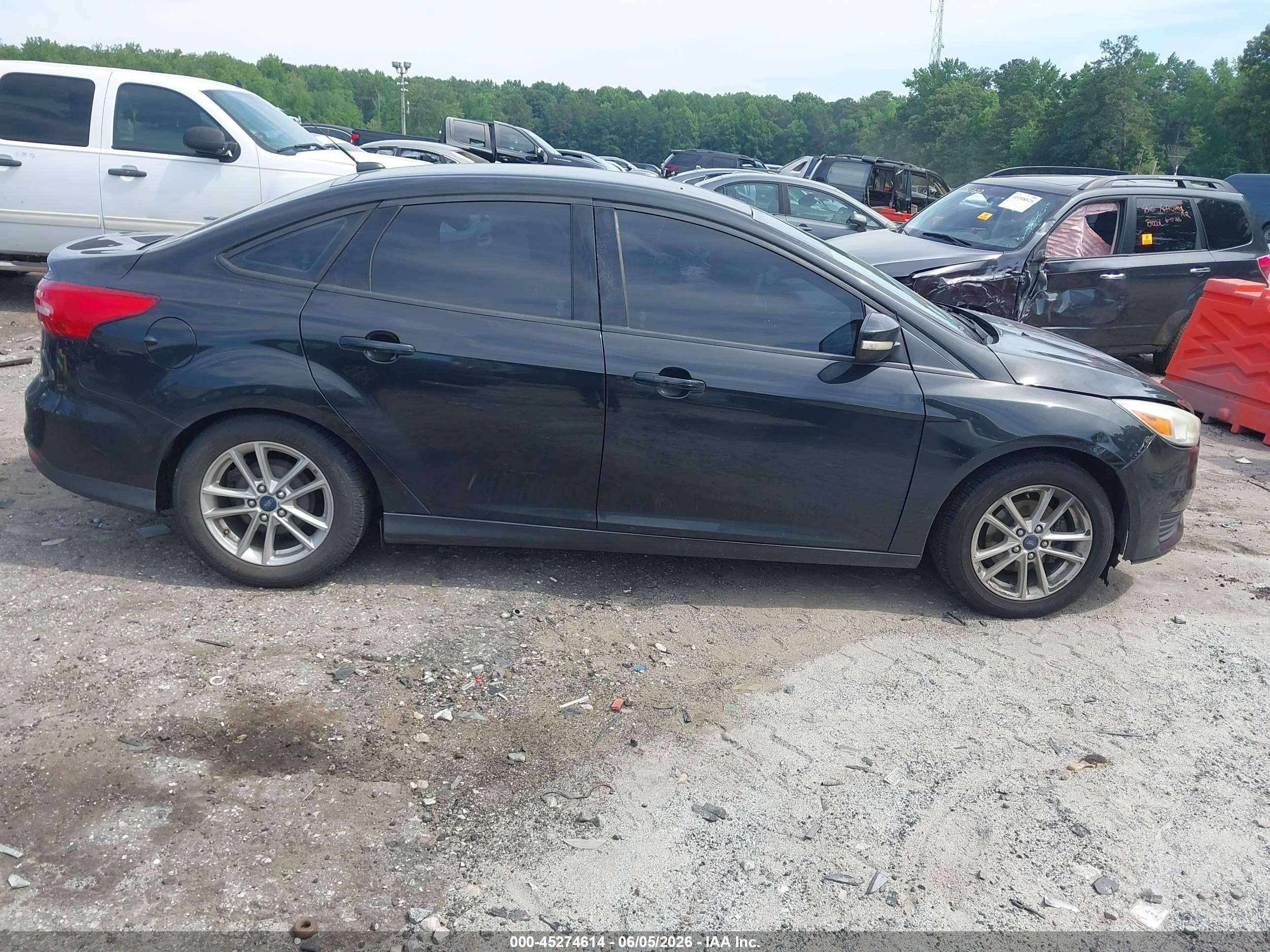 2015 Ford Focus Se Black vin: 1FADP3F27FL296347