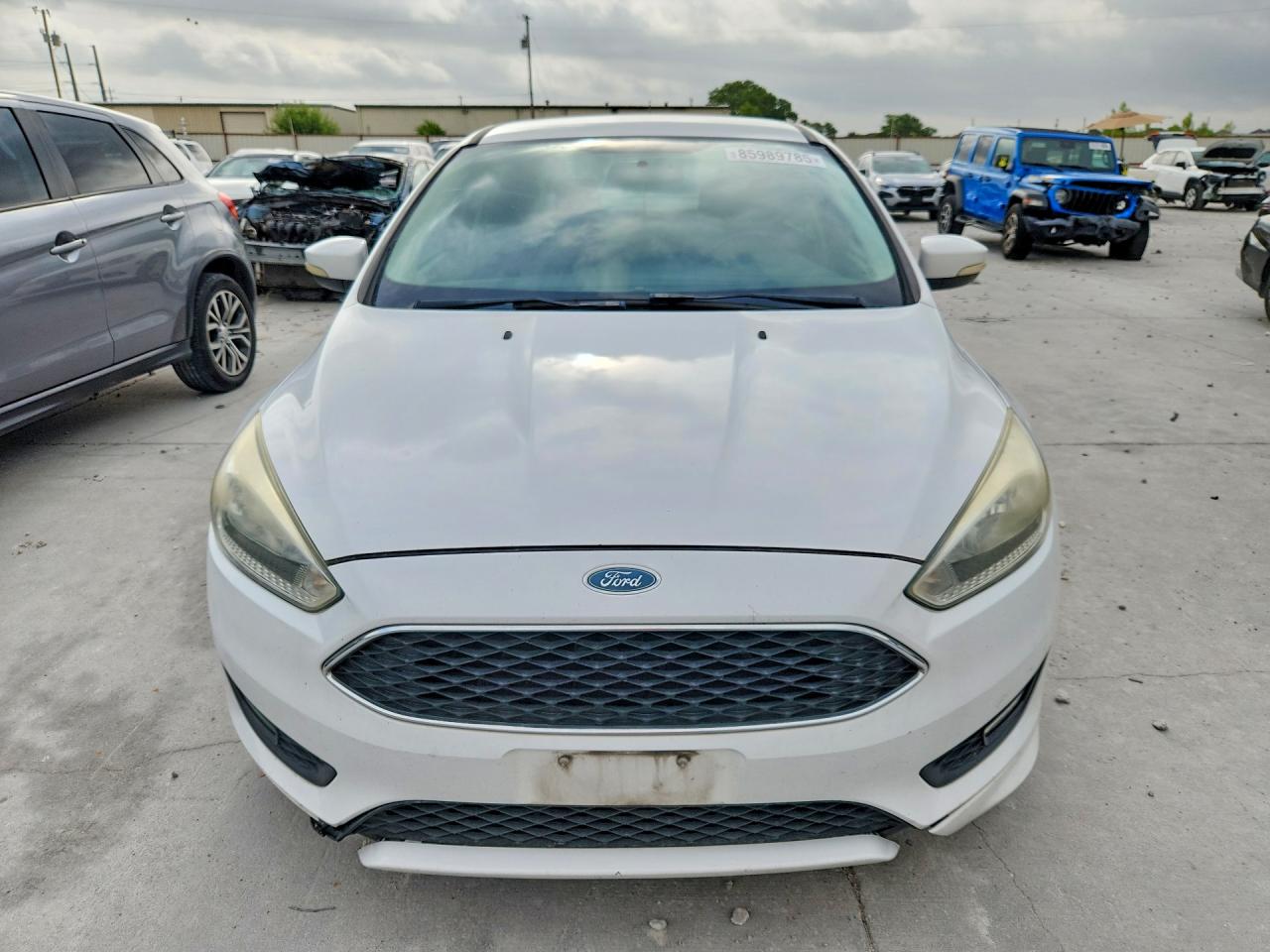 2015 Ford Focus Se White vin: 1FADP3F27FL305676