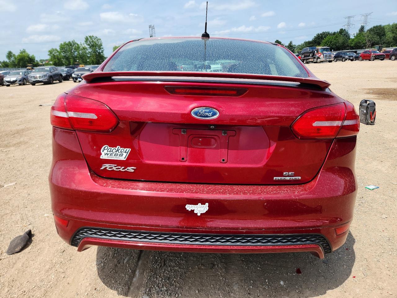 2015 Ford Focus Se Burgundy vin: 1FADP3F27FL311249