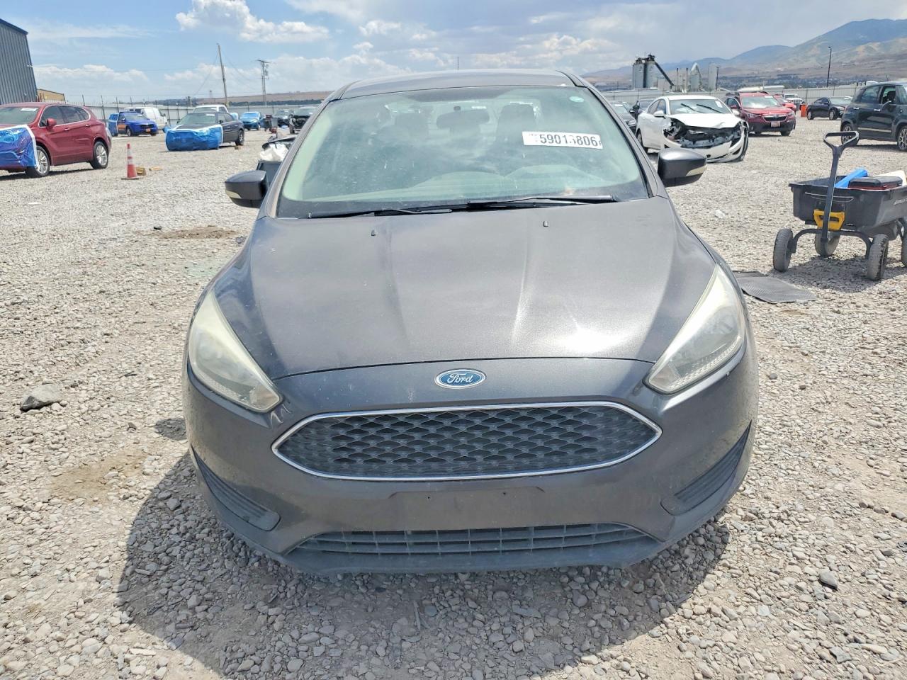 2015 Ford Focus Se Charcoal vin: 1FADP3F27FL316547