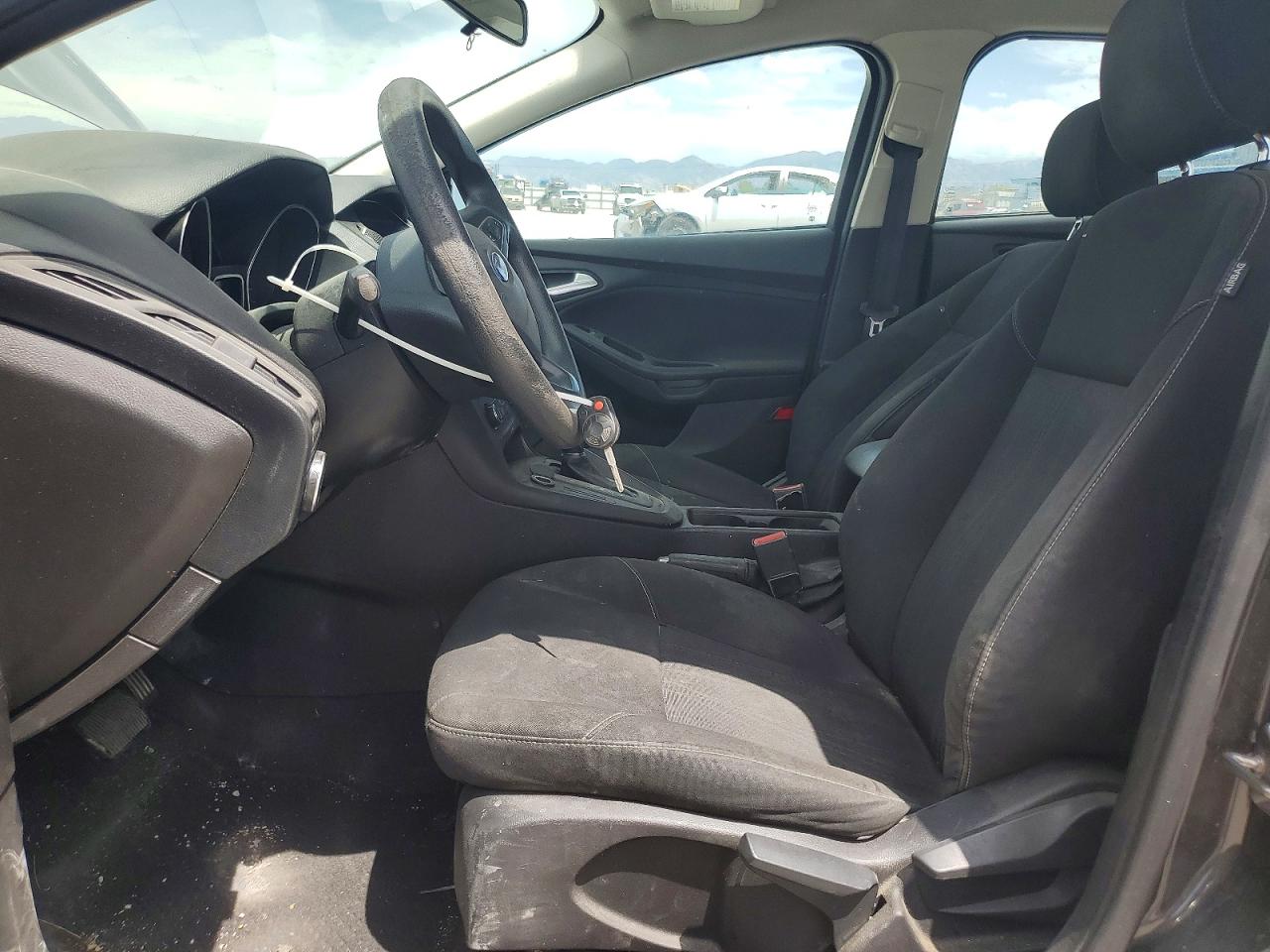 2015 Ford Focus Se Charcoal vin: 1FADP3F27FL316547