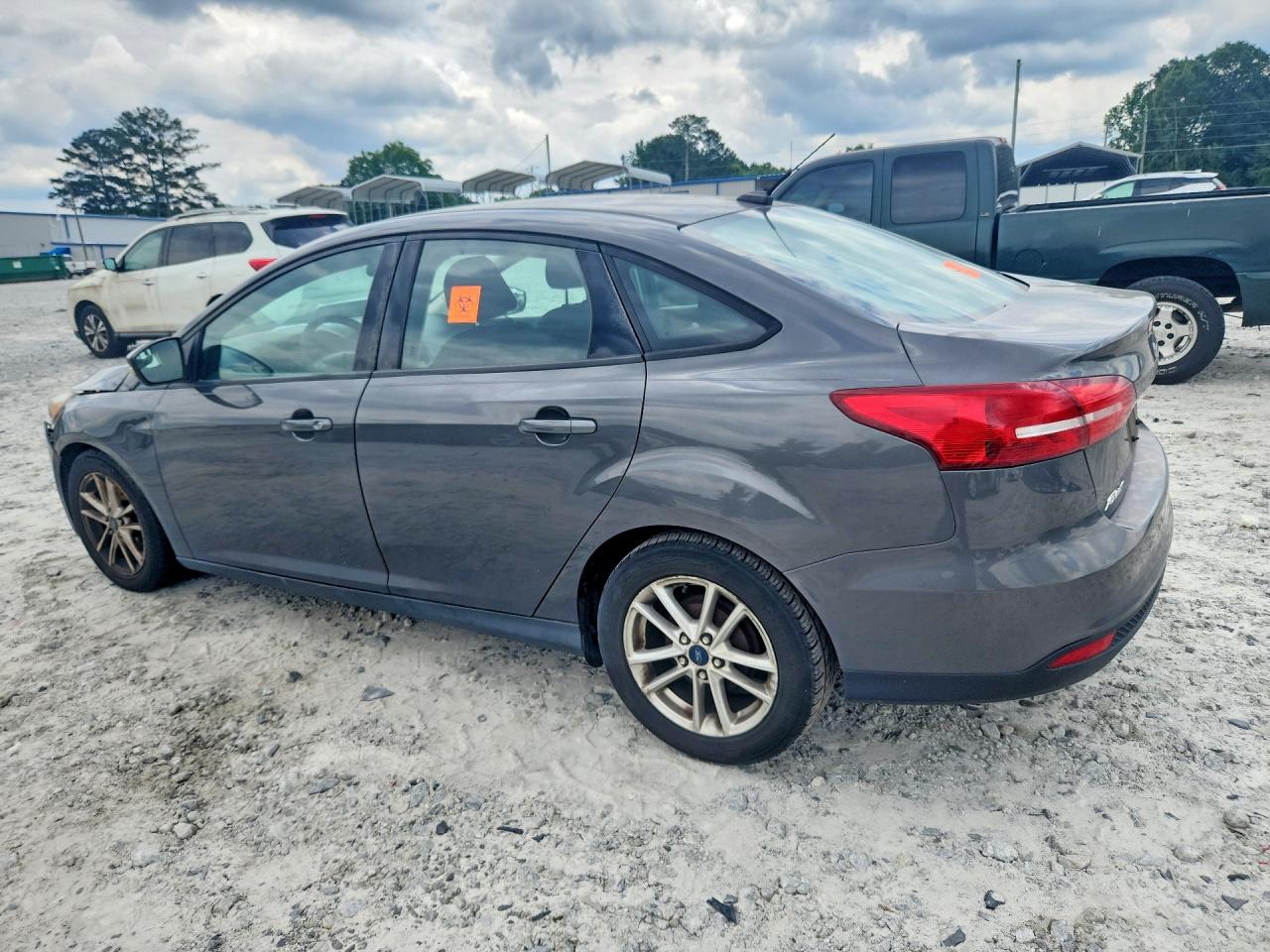 2015 Ford Focus Se Gray vin: 1FADP3F27FL317553