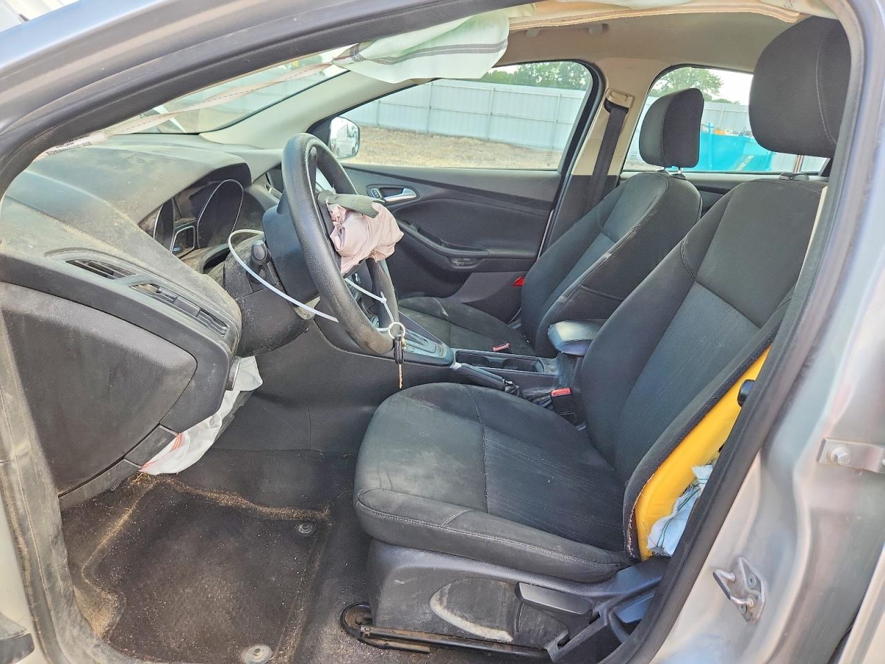 2015 Ford Focus Se Silver vin: 1FADP3F27FL317715
