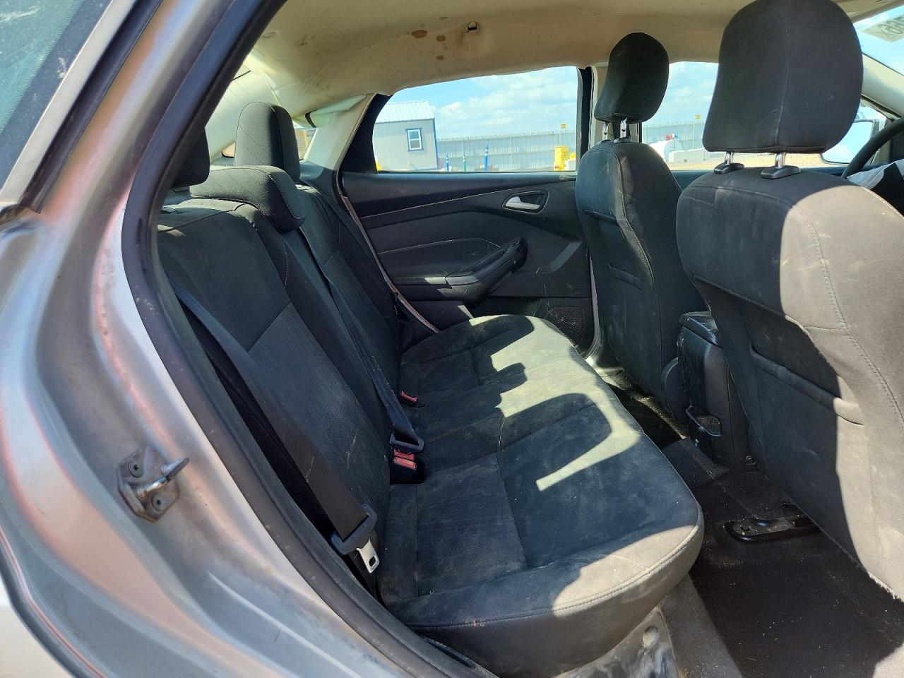 2015 Ford Focus Se Silver vin: 1FADP3F27FL317715