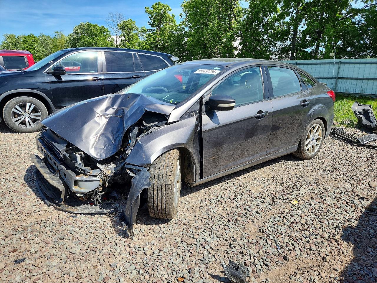 2015 Ford Focus Se Gray vin: 1FADP3F27FL319433