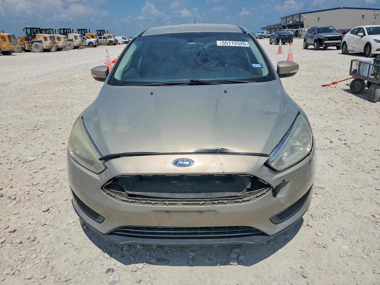 2015 Ford Focus Se Beige vin: 1FADP3F27FL345028