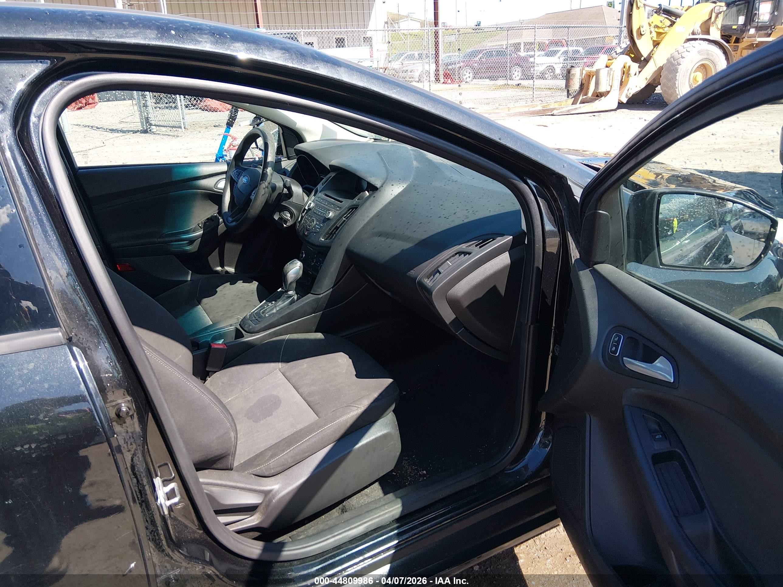 2015 Ford Focus Se Black vin: 1FADP3F27FL346499