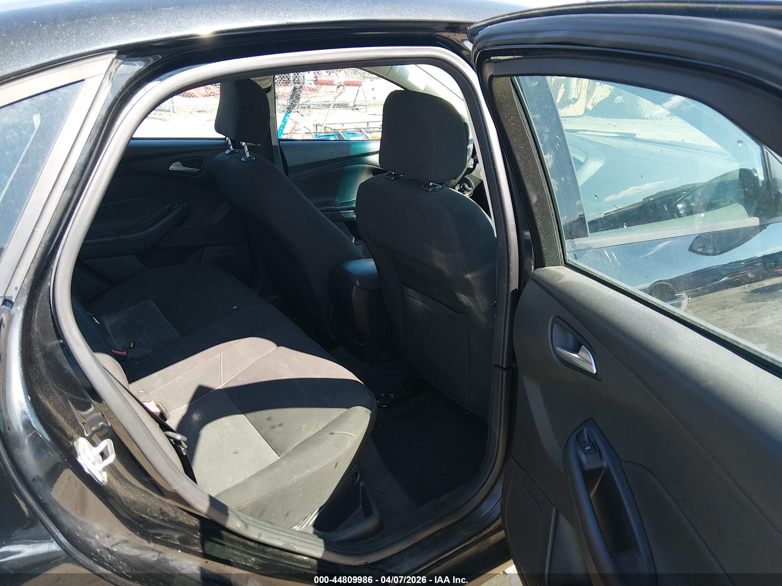 2015 Ford Focus Se Black vin: 1FADP3F27FL346499