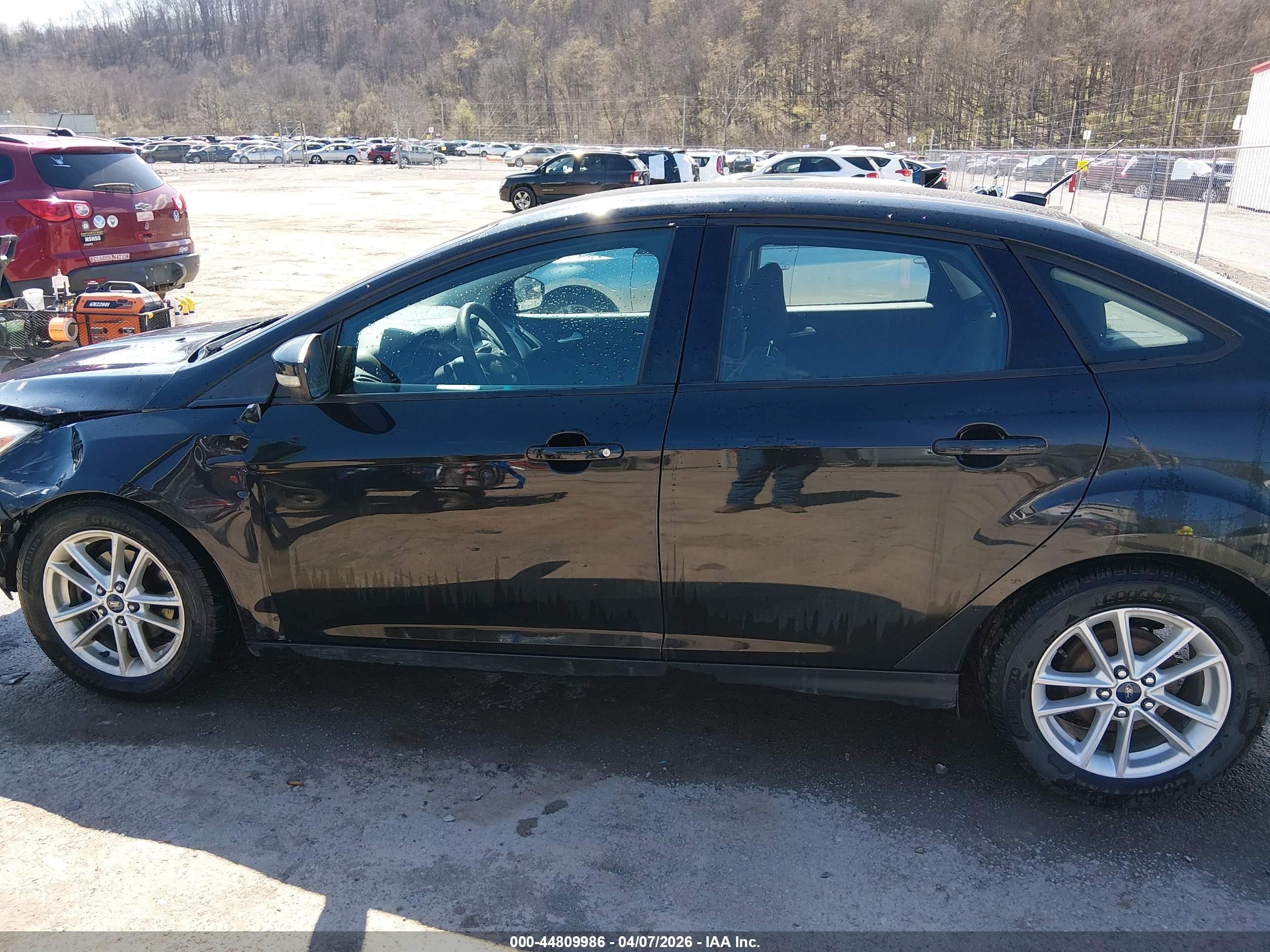 2015 Ford Focus Se Black vin: 1FADP3F27FL346499