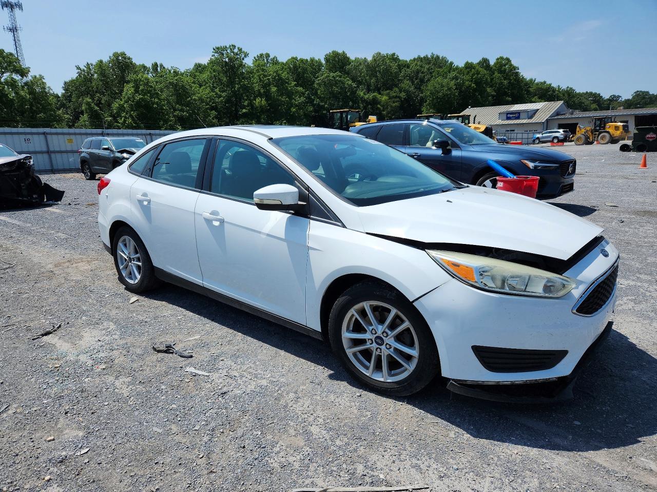 2015 Ford Focus Se White vin: 1FADP3F27FL362699