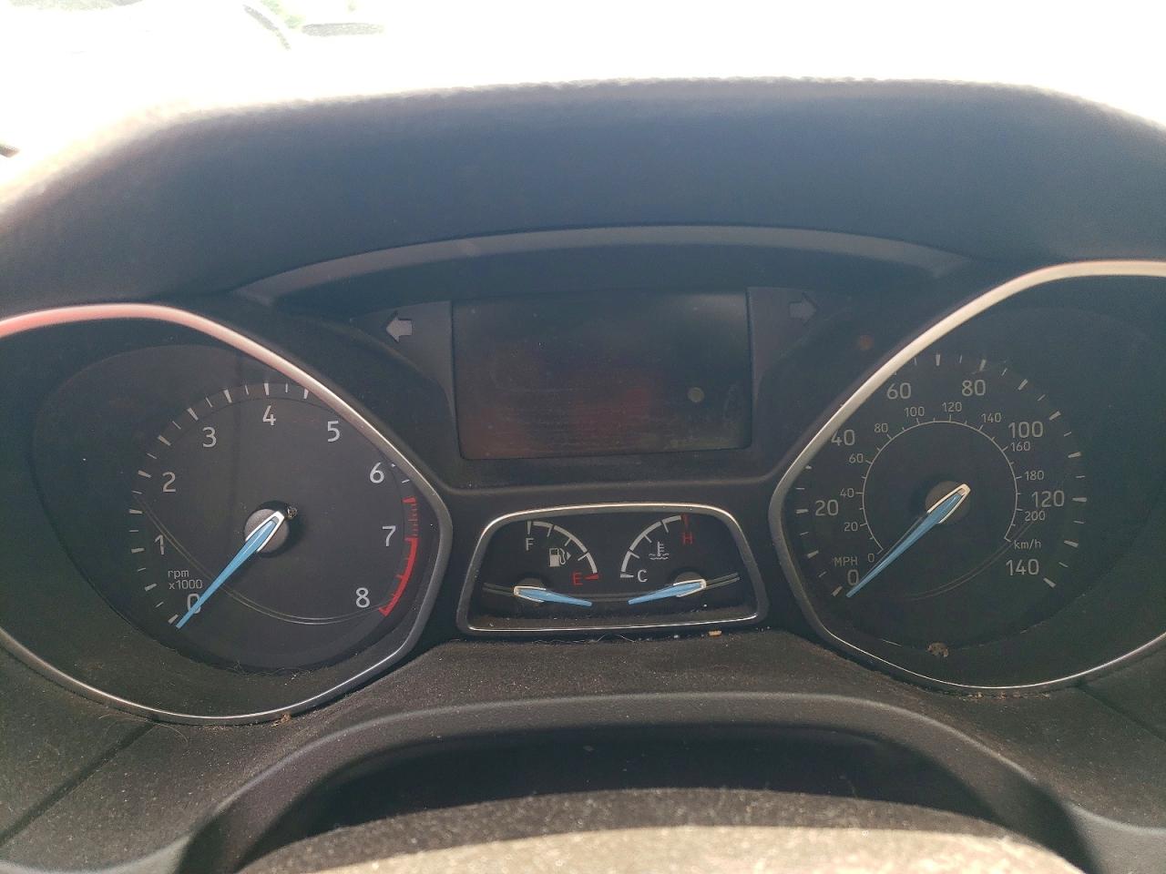 2015 Ford Focus Se Tan vin: 1FADP3F27FL377865