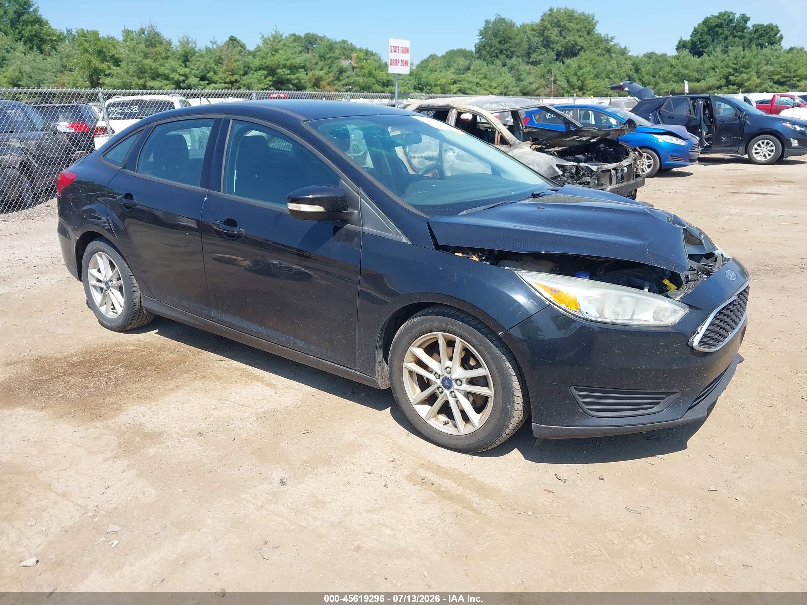 2016 Ford Focus Se Black vin: 1FADP3F27GL295037