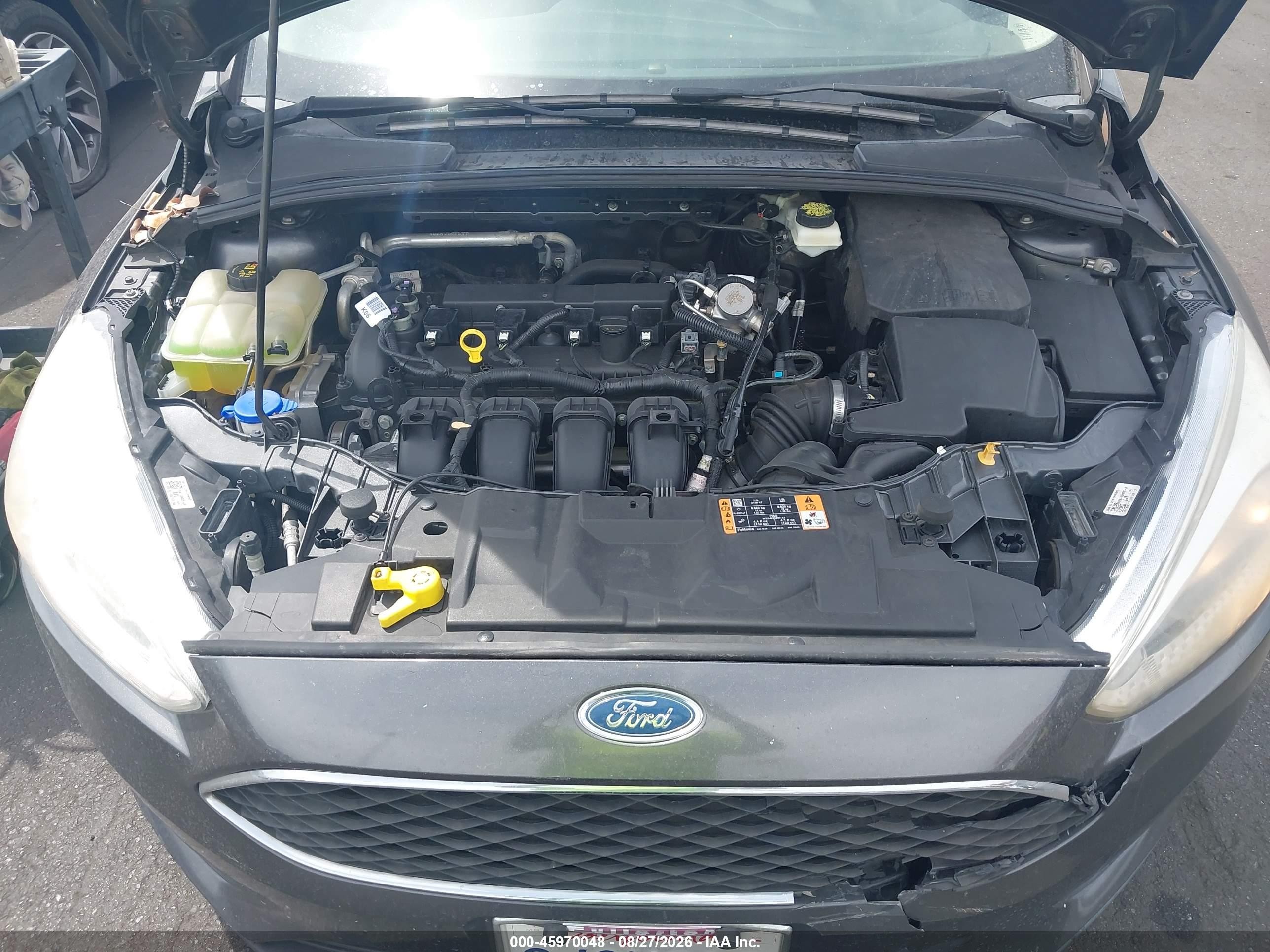 2017 Ford Focus Se Gray vin: 1FADP3F27HL217942