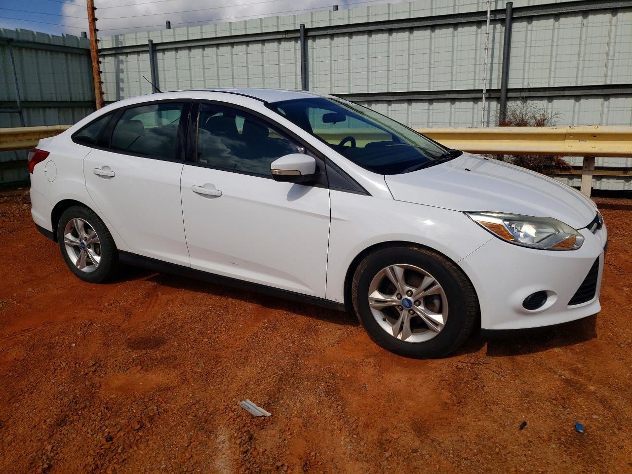 2013 Ford Focus Se White vin: 1FADP3F28DL111803