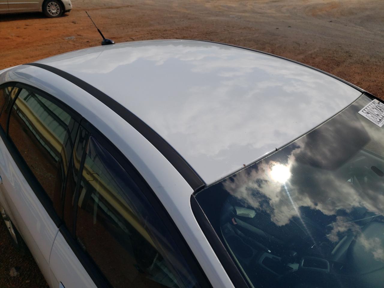 2013 Ford Focus Se White vin: 1FADP3F28DL111803 Damage: Roof, Chipped, 2