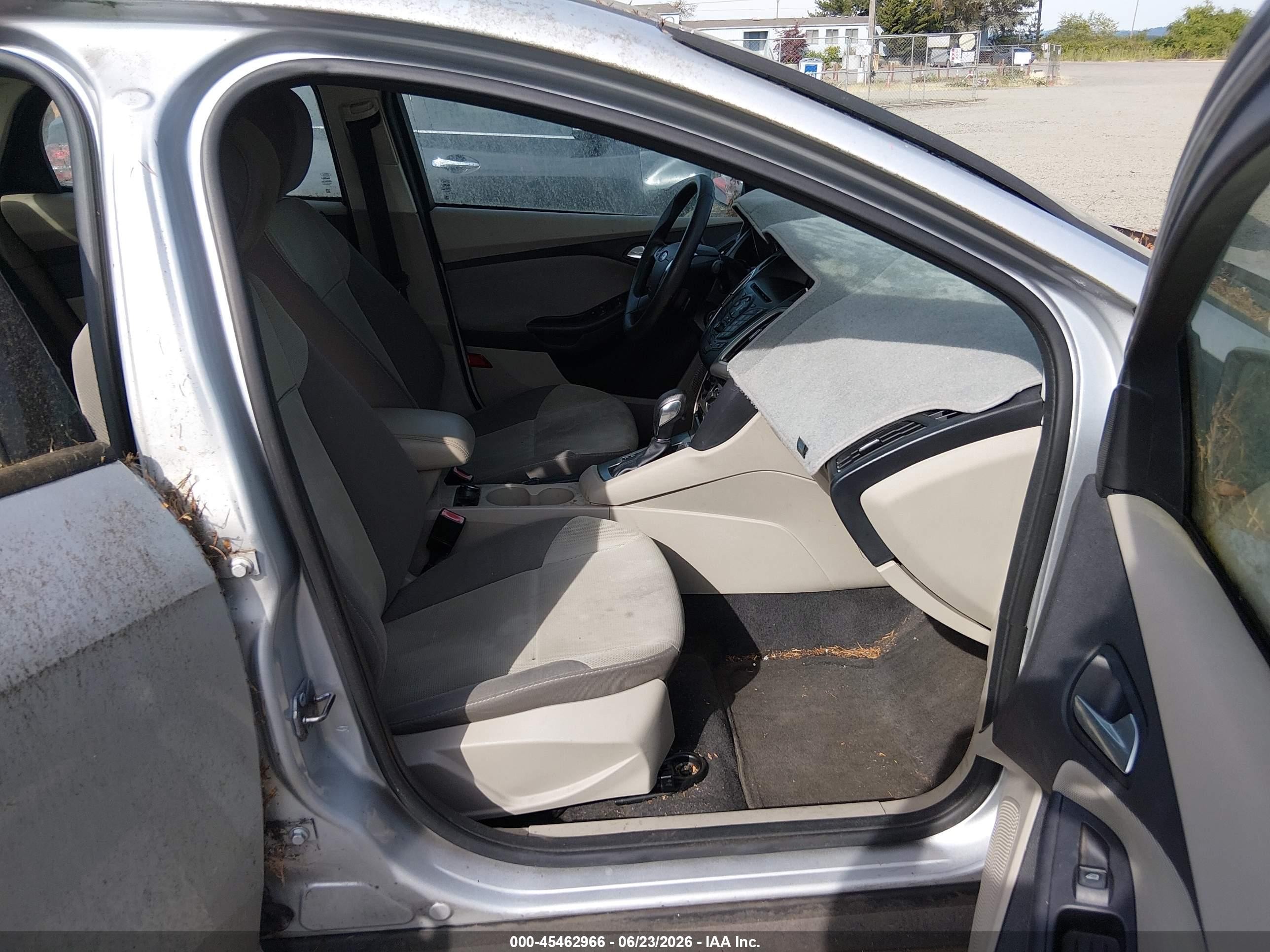 2013 Ford Focus Se Gray vin: 1FADP3F28DL132263