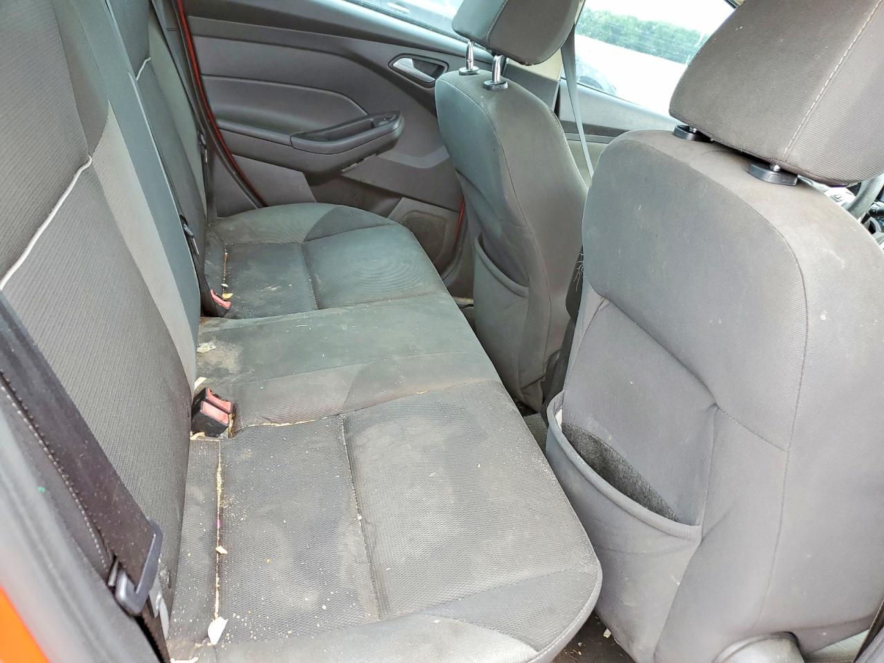2013 Ford Focus Se Red vin: 1FADP3F28DL177204