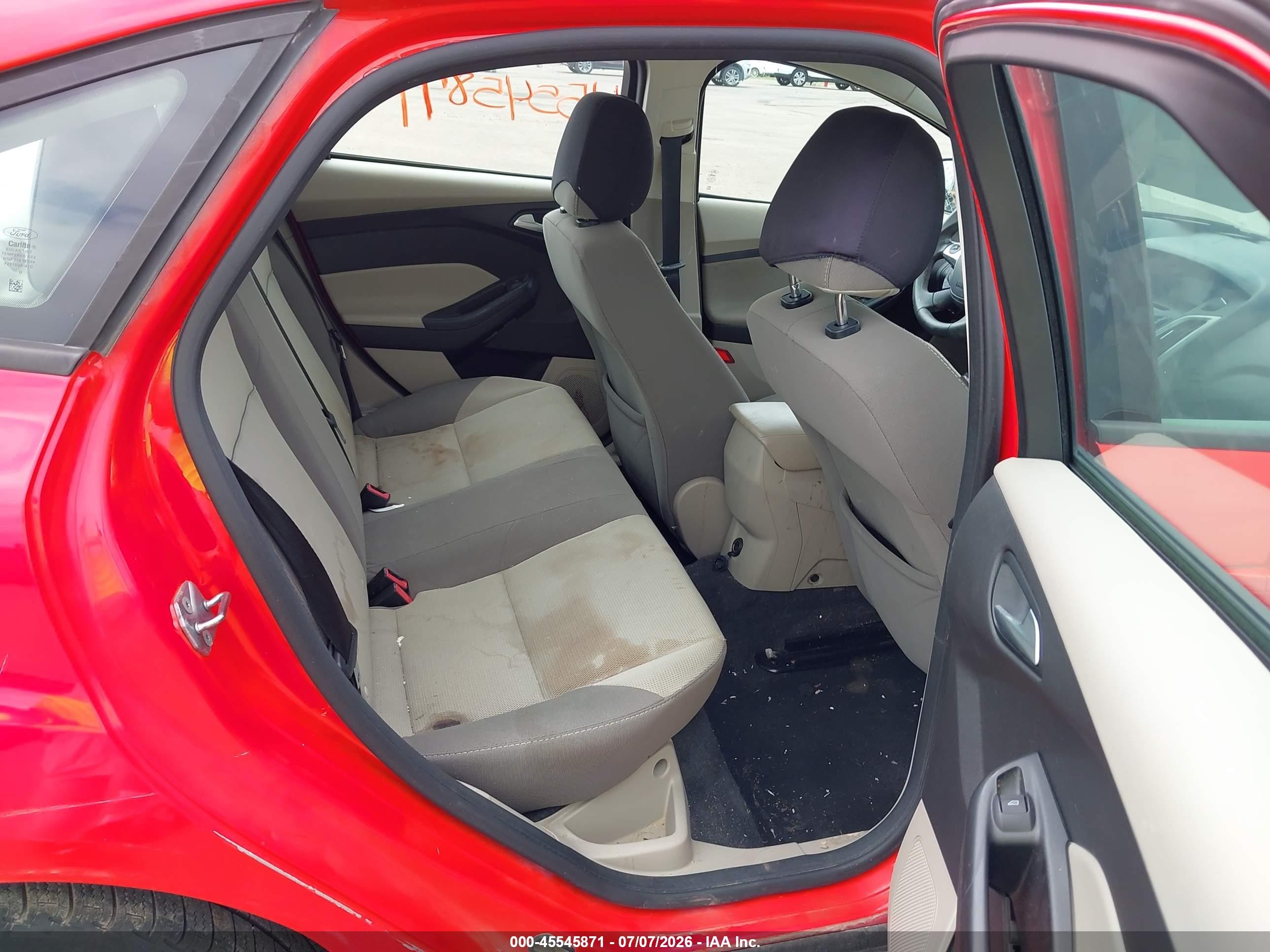 2013 Ford Focus Se Red vin: 1FADP3F28DL195881